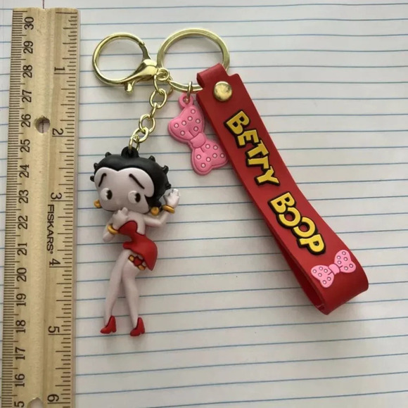 NIP Betty Boop Rubber & Metal Keychain - Picture 2 of 3